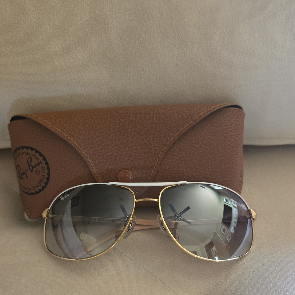 Ray-Ban Gold Frame Sunglasses with Gray Lenses